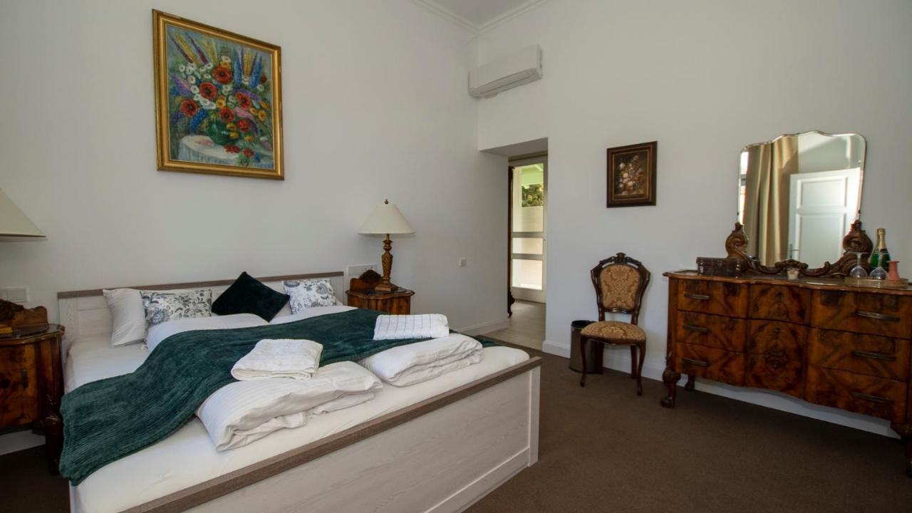 Kira Panzio Bed & Breakfast Lengyeltoti ภายนอก รูปภาพ